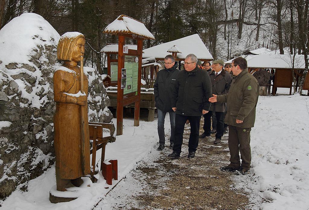 mutatott be és emléket állított az erdei munkások számára is. Az EGERERDŐ Zrt. 2012-ben KEOP-3.