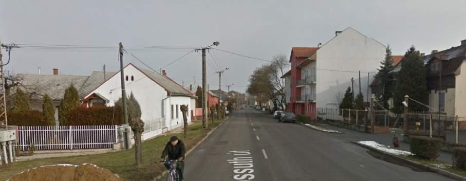 út) és külterületi szakasza a közigazgatási határig) A beavatkozás célja, a Vásárosnamény Kisar között tervezett kerékpáros közlekedés infrastruktúrájának kialakításához szükséges terület igény