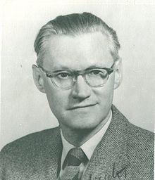 származású (amerikai) matematikus Hans Lewy (1904-1988) német