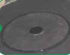 10 Circumscribe the rubber circle with for example a piece of chalk. Remove the drain pipe out of the hole.