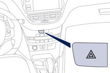 Elakadásjelző A vizuális figyelemfelkeltést szolgáló rendszer az irányjelzők villogásával figyelmezteti a forgalom többi résztvevőjét a meghibásodott, vontatott vagy balesetet szenvedett gépjárműre.