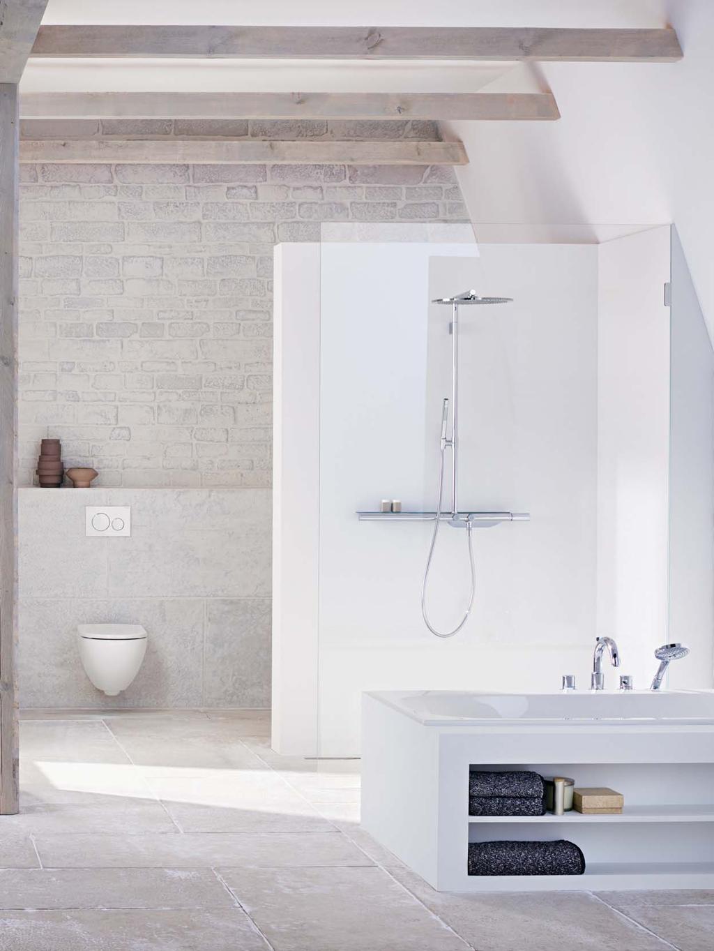 A Geberit Acanto komplett fürdőszobai termékcsalád a tiszta designt organikus formákkal és intelligens megoldásokat rejtő részletekkel vegyíti, amelyek a legkülönbözőbb igényeknek, illetve
