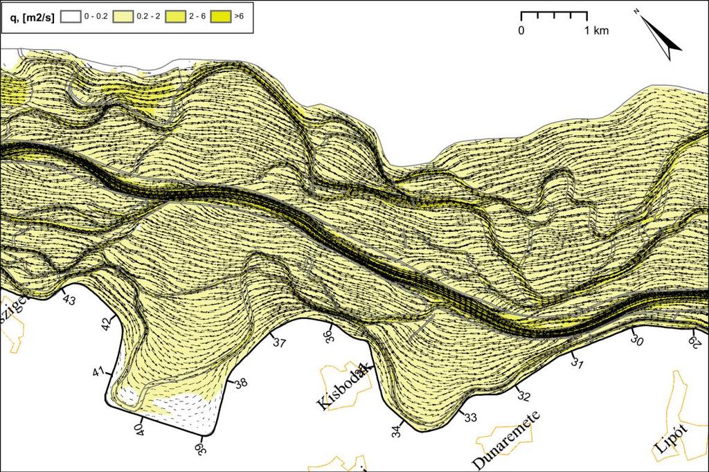 30. ábra: Modellezett áramkép és fajlagos vízhozamok az NQ1% vízhozamú árvíz tetőzése idején, Dunakiliti-Dunasziget szakaszon 32.