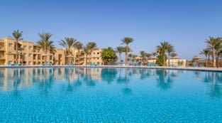 EGYIPTOM / SHARM EL SHEIKH U TOP Szállás példa Szállás példa RIXOS SHARM www.sharmelsheikh.rixos.com (00 20) 69 371 0210 Fekvése: A nemrég felújított luxus szálloda Nabq Bay központjától kb.