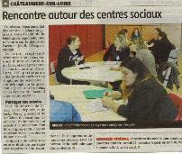 Loiret REGARDS CROISES SUR L ACCUEIL LOIRET : 13 NOVEMBRE Prépara on et anima on de la journée départementale 8 centres sociaux adhérents et non adhérents et la conseillère AVS de la CAF.
