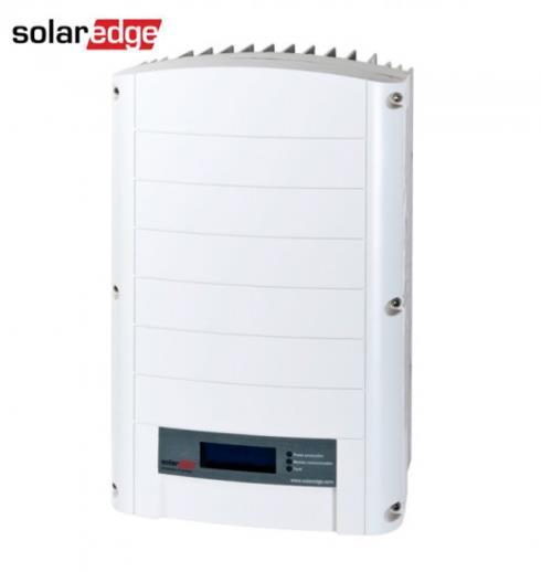 SolarEdge inverterek A SolarEdge teljesítményoptimalizálói adják az intelligenciát az okos napelemekhez, ami plusz hozamot, megbízhatóbb működést, napelem-szintű monitorozást és magas biztonságot