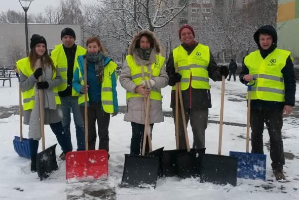 csökkentésének lehetőségeire, a szelektív gyűjtés fontosságára.