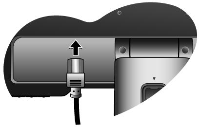 Csatlakoztassa a D-Sub kábel másik végét (a ferritszűrős végét) a számítógép D-Sub videoaljzatába. Csatlakoztassa a HDMI-kábelt a monitor videoaljzatához.