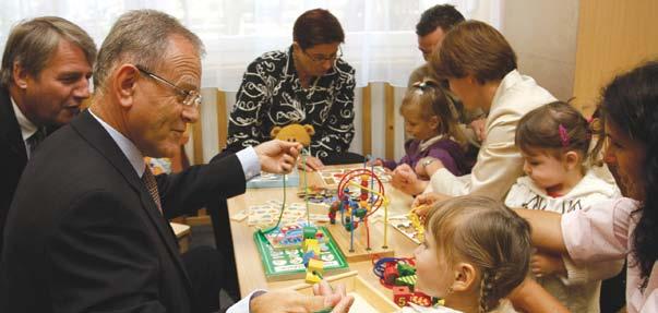 Ebben a helyzetben azonnali segítségre hiányzó orvostechnikai eszközöket adományoztunk tudtunk nyújtani a természetjárók nagy örömére.