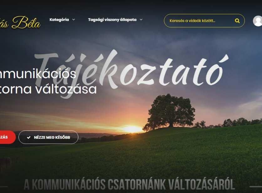 Regisztráció az oldalra A főoldalon találod a Regisztráció és a Bejelentkezés lehetőségét.