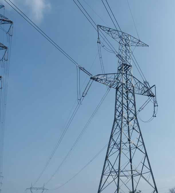 festése 1998 Ideiglenesen 220 kv-on üzemelő Szeged-Országhatár (-Arad) távvezeték beforgatása Sándorfalva és Mintia (Románia) Alállomásba, Sándorfalva- Országhatár (-Mintia) üzembe helyezése.