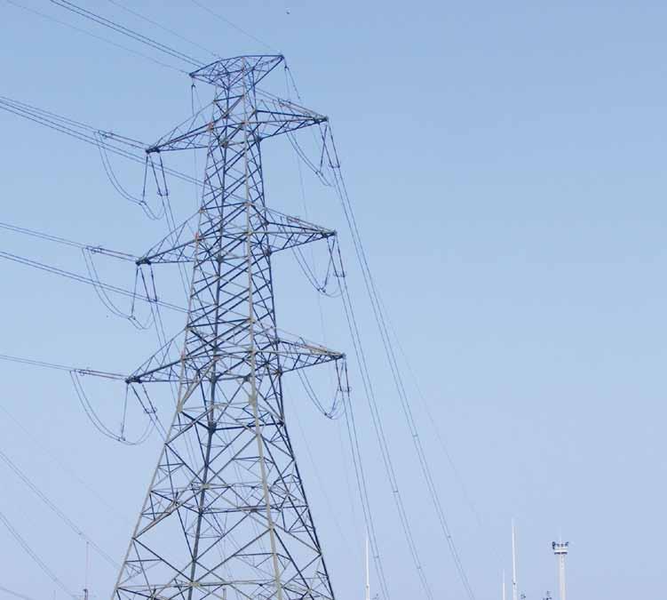 Paks-Pécs I-II. Pécs-Országhatár (-Ernestinovo) I-II. 400 kv-os távvezeték Pécs-Pécs Erőmű I-II. 120 kv-os távvezeték Mérföldkövek 2002 Paks-Pécs I-II. építésnek kezdete 2004 Paks-Pécs I-II.