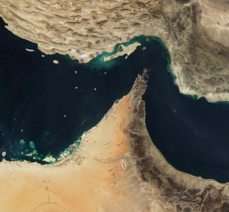 A HORMUZ-I SZOROS GEOPOLITIKAILAG FONTOS TERÜLET Globális