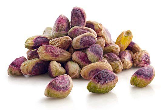 Rágcsálnivalók Knabbereien / Snacks / Snacks-uri Lay s Chips 70 g Sós földimogyoró Erdnüsse (gesalzen) / Peanuts (salted) / Arahide sărate Pisztácia Pistazien / Pistachio Balaton szelet ét- és