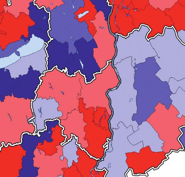 vizsgálva 82 járásban látunk bővülést, míg 92-ben csökkenést 217 és 218 között (ld. 4. térkép kék, illetve piros színezése).