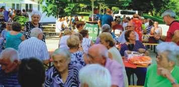 Korrekt, ellenőrizhető kiszállítási formában. A vásárló a lepakolás előtt mérőszalaggal ellenőrzi a teherautó, kaloda méretét. Ezt a műveletet megismételheti a kipakolás után is.