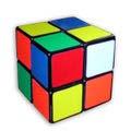 2. feladat 2.1.Fogalmazza meg, majd írásban rögzítse, hogy a kocka látható oldalain milyen síkidomokat lát, ezeket számolja meg és összegezze színek szerint! 2.2. Határozza meg a kocka nem látható oldalainak számát, valamint a kiskockák darabszámát!