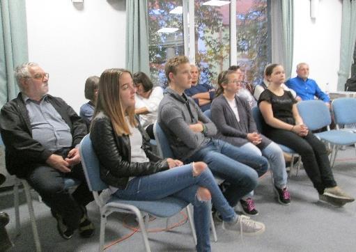 Szükséges a civil szervezetek közötti hatékonyabb, naprakészebb információáramlás melyhez a kör-e mailek küldésével próbálunk hozzájárulni, de sajnos a szervezetek jelentős része nem is olvassa el az