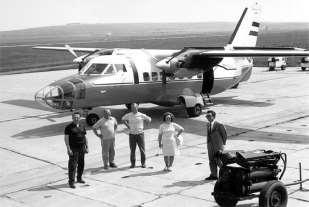 1977 ), bérelt szovjet AN-30 1980-as évek MÉM Repülőgépes Szolgálat: polgári intézetek és