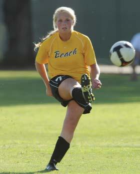 WEEKLY HONORS Soccer America Team of the Week Kim Silos... Sept. 26, 2005 Dana Farquhar...Oct. 10, 2005 Hayley Bolt...Oct. 2, 2006 Kim Silos... Sept. 24, 2007 Kristen Kiefer... Nov.