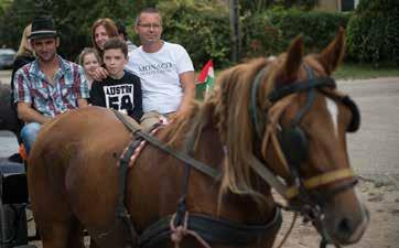 Emlékparkba ahol a hivatalos program végeztével utcabált is tartottak.