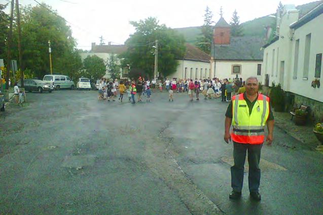 Az OPSZ elnöke külön köszönetet mondott a polgárőröknek a kimagasló szolgálati óraszámért, a megyei szövetségnek a jelentős számú ifjúpolgárőrért, majd felhívta a figyelmet arra, hogy a Polgárőrség