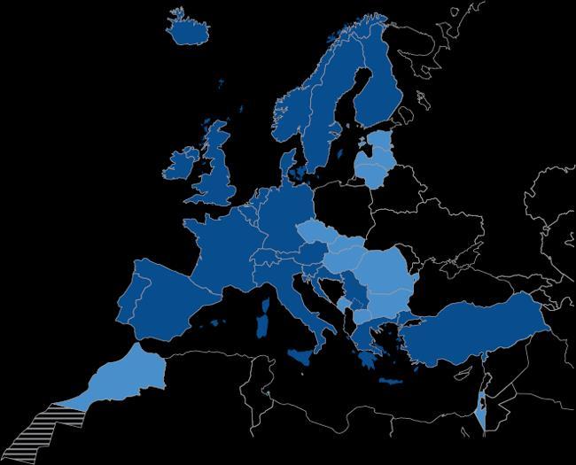 ECMWF 1975: European Centre for Medium Range-Weather Forecasts (Reading, UK) Nemzetközi együttműködés 34 ország részvételével Legfontosabb cél: globális középtávú