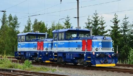 A mozdonyon, a szerb vasúthálózaton való közlekedéshez a szerb sebességmérőt kell a mozdonyra szerelni, valamint az Indusi automatikus vonat szabályzási rendszert.