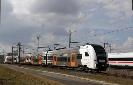 zet a fülkében utazott, hogy ellenőrizze a műveleteket. További teszteket 2019. január 4. 5. és 6-án végeztek. Menetrend szerint álltak üzembe a Siemens vonatok Németországban 2018. december 21.