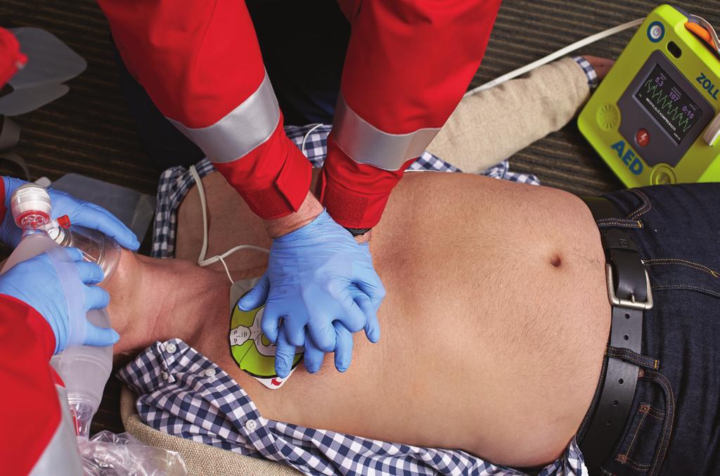 Még professzionálisabb támogatás Az AED 3 BLS az elsősegélynyújtók munkájának lehető legnagyobb mértékű támogatását még magasabb szintre emeli a következőkkel: Real CPR Help, amely méri a