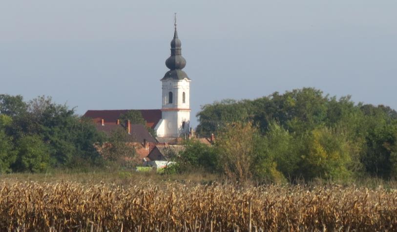 Településkép Szőlőhegy felől A halmazos településszerkezet, valamint a domborzati adottságoknak köszönhetően a településkép nem egyszerre, hanem utcáról utcára haladva alakul ki, egyedi hangulatot