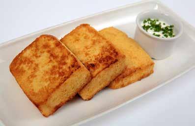 BREAKFAST REGGELI (8:00 11:00) FRENCH TOAST WITH SOUR CREAM AND CHIVES