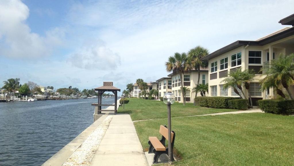 Floridában található előnyös ingatlanbefektetéseinkhez hasonlóan. Miért érdemes New Port Richey-ben befektetni? New Port Richey Tampától északra, Florida nyugati partján fekszik.