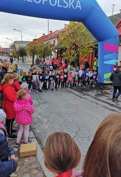 képviseljük városunkat, Jászfényszarut testvérvárosunkban Lengyelország nemzeti ünnepén, amely alkalomból futóversenyt rendeztek.