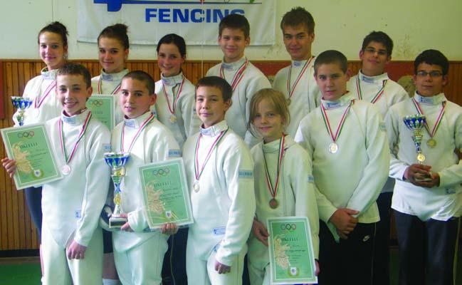 Érseki Tamara aranyérmes lett Debrecenben, az országos sakk diákolimpia egyéni döntõjében aranyérmet szerzett az I. korcsoportban a Tapolcai Sakkiskola versenyzõje.