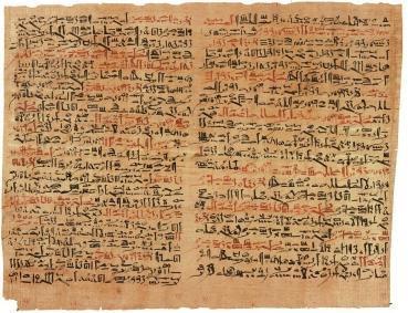 Története Írásbeliség Ókori Egyiptom papirusznád, papirusz Ókori Róma állati bőr, pergamen Kína selyem és bambusznád