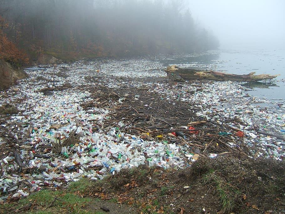 problémák kockázata megnövekedett) növekvő mennyiségű hulladék a környezetet