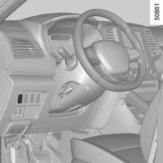 Meghajtórendszer: összkerék-meghajtás (4WD) (1/4) 1 Tudnia kell, hogy a jármű terepen történő vezetése egyáltalán nem hasonlít a jármű országúton történő vezetéséhez.