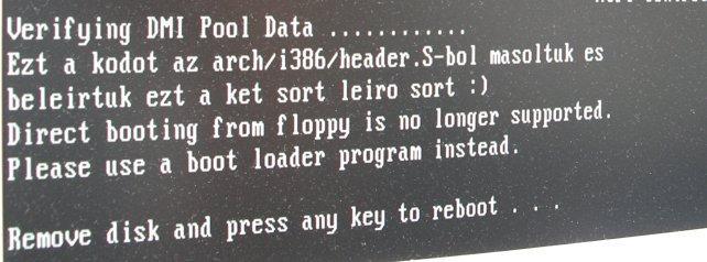 Ha maradnál mégis a valóság sivatagában arch/i386/boot/header.s-ból: (ez volt valóban, a 2.6.23.13 idején, amikor készítettem az előadást, de alig két hét múlva a 2.6.24.