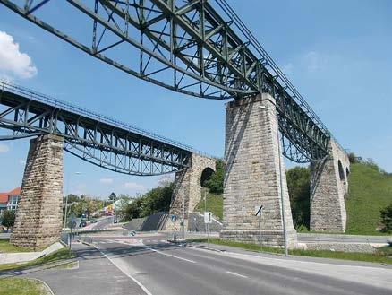 Híd neve Biatorbágyi vasúti viadukt Építés(ek) ideje: 1883, 1898 Történeti áttekintés: Egy kettős vasúti völgyhíd hegyeshalmi vasútvonal egy korábbi szakaszán; ma Magyarország egyetlen páros vasúti