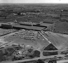 Şekil 2.12 : Southdale ABD Alışveriş merkezlerinin endüstri olarak tanımlanması; ICSC (The International Council of Shopping Centers) nin 1957 yılında, New York ta kurulması ile gerçekleşmiştir.