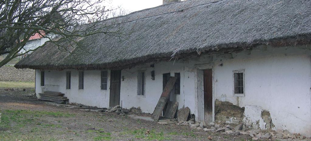 van Nyúl községnek még egy híres szülötte, Borbély Mihály, aki 1953- ban kapott Kossuth-díjat. Leveléből megtudtam, hogy Borbély Mihály szegény családban született, nagyon tehetséges gyerek volt.