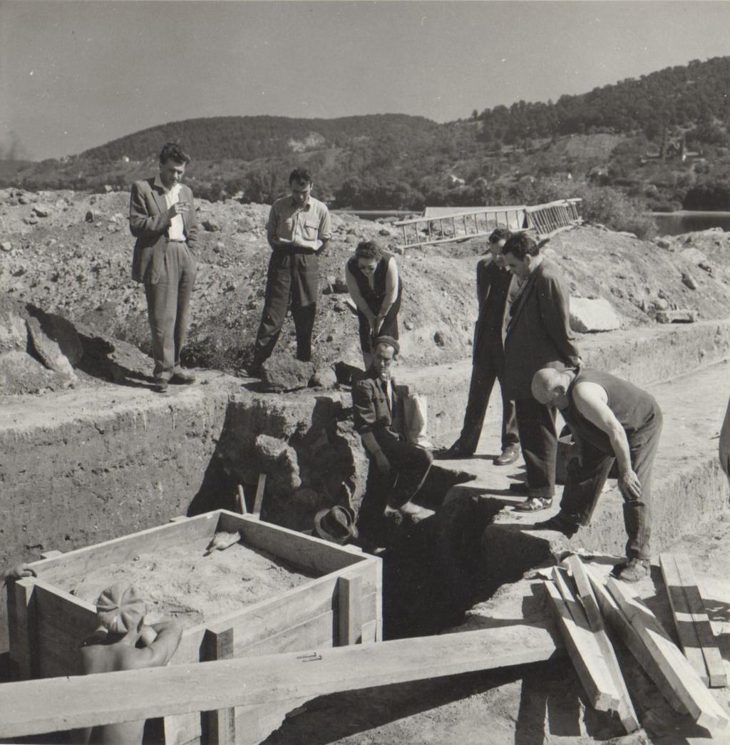 Péter Gróf From 1951 until his death, Soproni was faithfully and devotedly committed to the research of the section of the Roman border defence system between Esztergom (Solva) and Szentendre