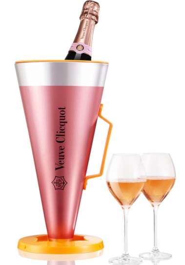 Spumanti - Champagne * Pezsgők * Sparkling Wine 0,1 l 0,75l Veuve Clicquot Brut Champagne 29.000,- Veuve Clicquot Rosé Champagne 34.