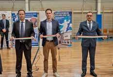 Az ünnepi megnyitón a kézilabda szerelmesei, aktív és már visszavonult sportolók