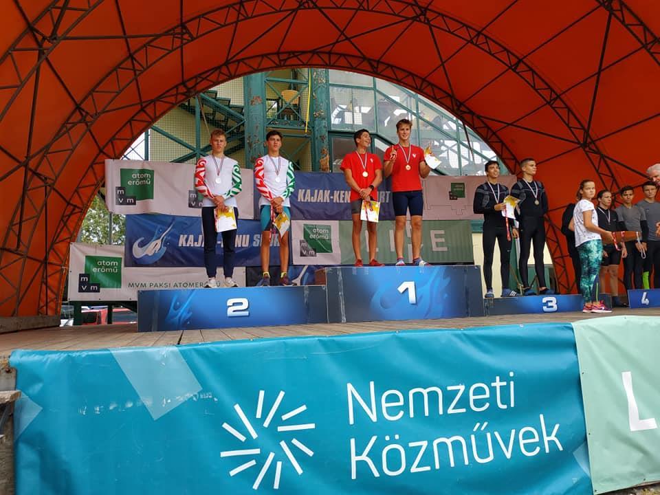 Hidvégi Zalán 1 Wittmer Kitti 1 Almási Lili 1 Ocskai Lora 1 Diákolimpia (Fadd-Dombori) 1. hely (balról-jobbra): Bolehradsky Szilveszter, Horváth Mátyás 2.