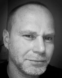 11 Bajomi-Lázár Péter Született / Born: 1969. december 23.