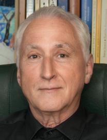 140 Sipos János Született / Born: Budapest PhD, a Magyar Művészeti Akadémia akadémikusa