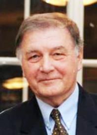 25 Brückner Huba A Fulbright Bizottság első ügyvezető igazgatója (1992-2012) / First Executive Director of the Fulbright Commission(1992-2012)