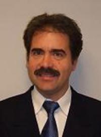33 Csörgő Tamás okleveles fizikus, Eötvös Loránd Tudományegyetem / MSc in physics, Eötvös Loránd University Az Európai Akadémia tagja / Member of Academy of Europe (MAE) Kísérleti és elméleti